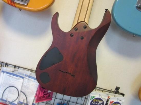 IBANEZ RG8PB アイバニーズの8弦ギター！シンプルで扱いやすいモデル