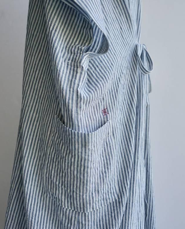 NON-SLEEVE / blue stripe linen｜割烹着kapoc（カポック）公式
