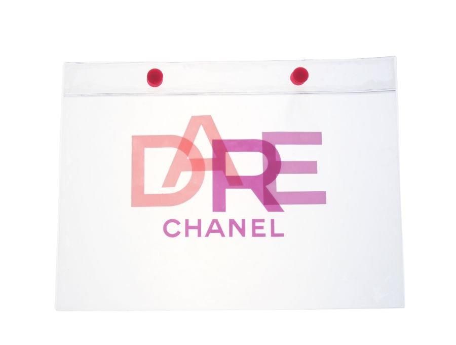 シャネル ノベルティ クリアポーチ フラット DARE ビニール Wスナップ