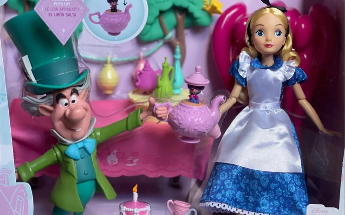 ふしぎの国のアリス ティーパーティー クラシック プレイセット アリス