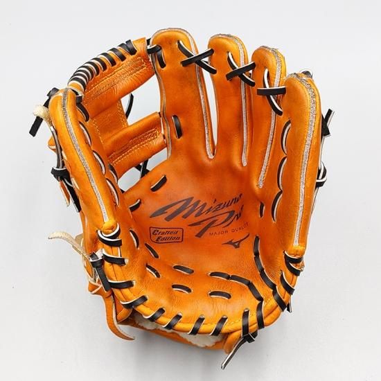 全紐交換済み 】 ミズノ 軟式グローブ / 内野手用 型付け済み (mizuno