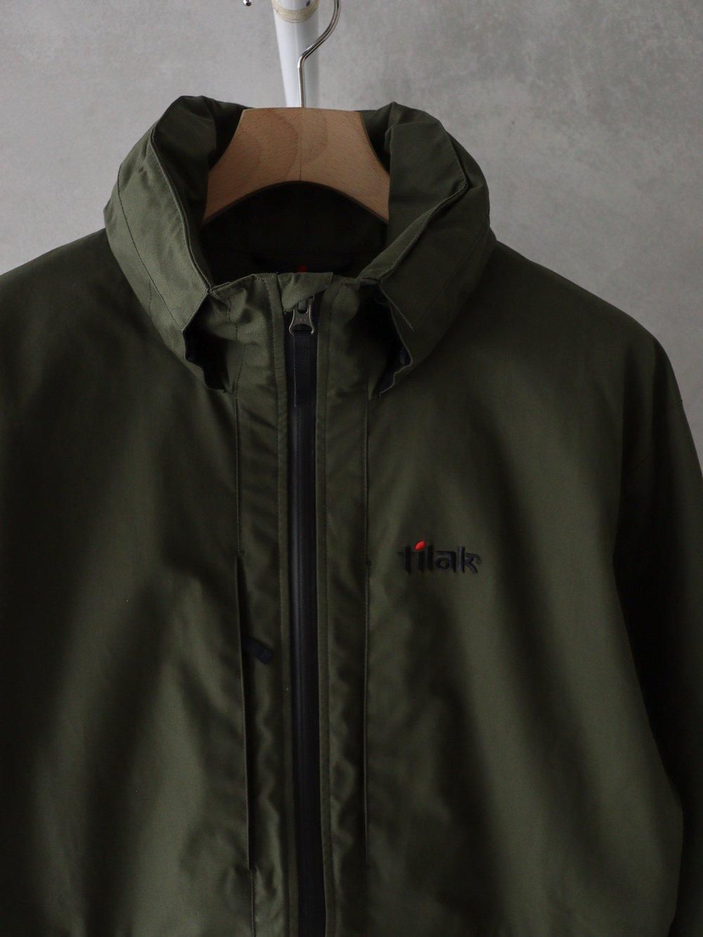 tilak フード付きナイロンジャケット L オリーブグリーン Tilak（ティ