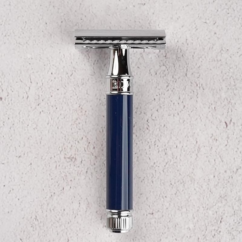 Edwin Jagger DE83 両刃カミソリ ブルー ハンドル | 英国の気品と誇り