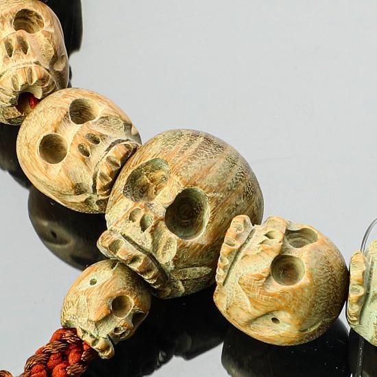 数珠 男性用 緑檀 髑髏(どくろ)彫 18玉 正絹梵天房 - 数珠屋 念珠堂