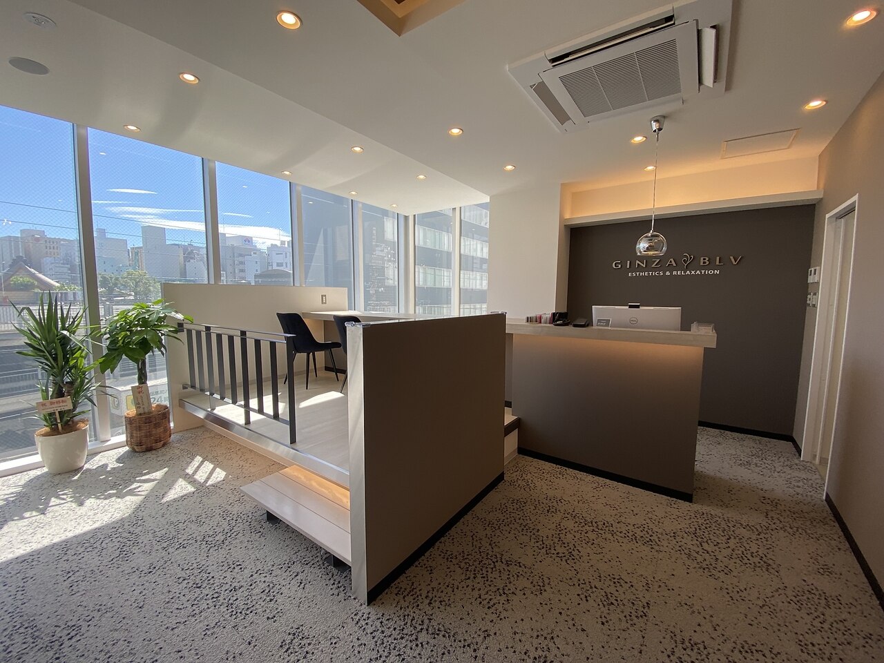 ブルー 静岡店(BLV)｜ホットペッパービューティー