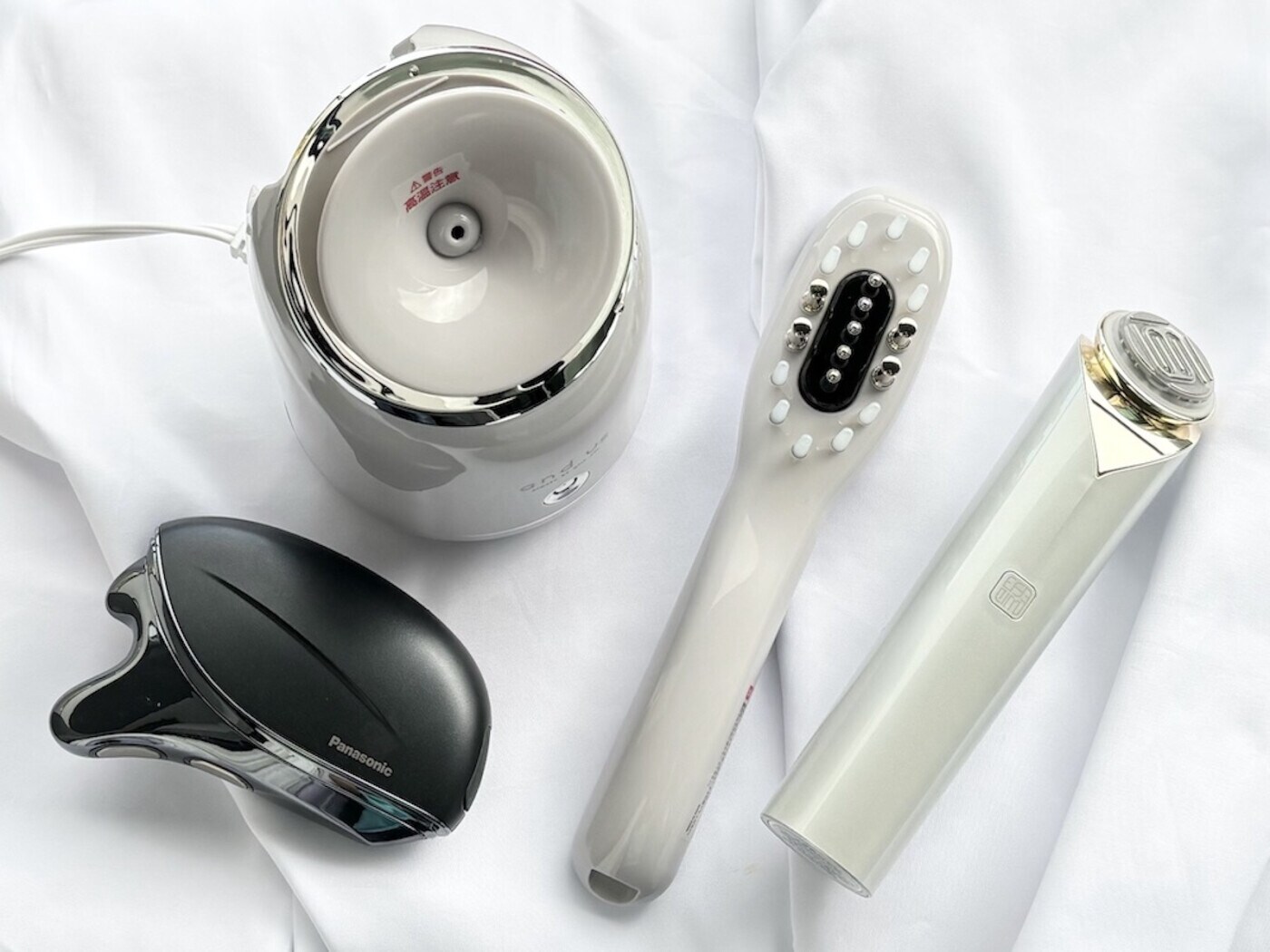 寝ながらエステを実現！ナイトスチーマー ナノケア [美容家電・美顔器