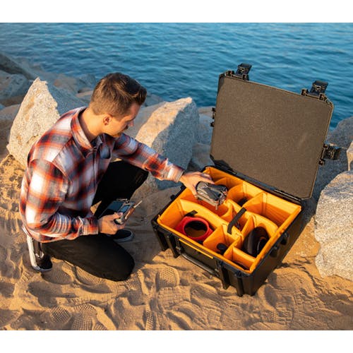 PELICAN PRODUCTS 万能ハードケース(黒) 533x432x241mm/内寸 EA657VL