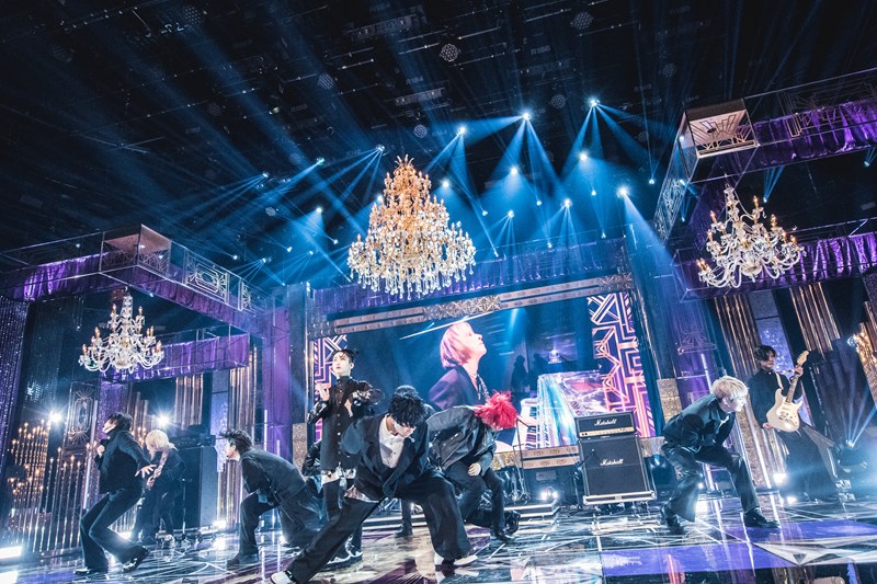 オフィシャルレポ】XY×YOSHIKI、〈Premium Music 2023〉でデビュー曲を