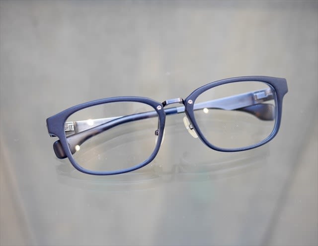 入荷情報 】999.9 ( フォーナインズ ) 「 M-35 」 の新色が入荷です