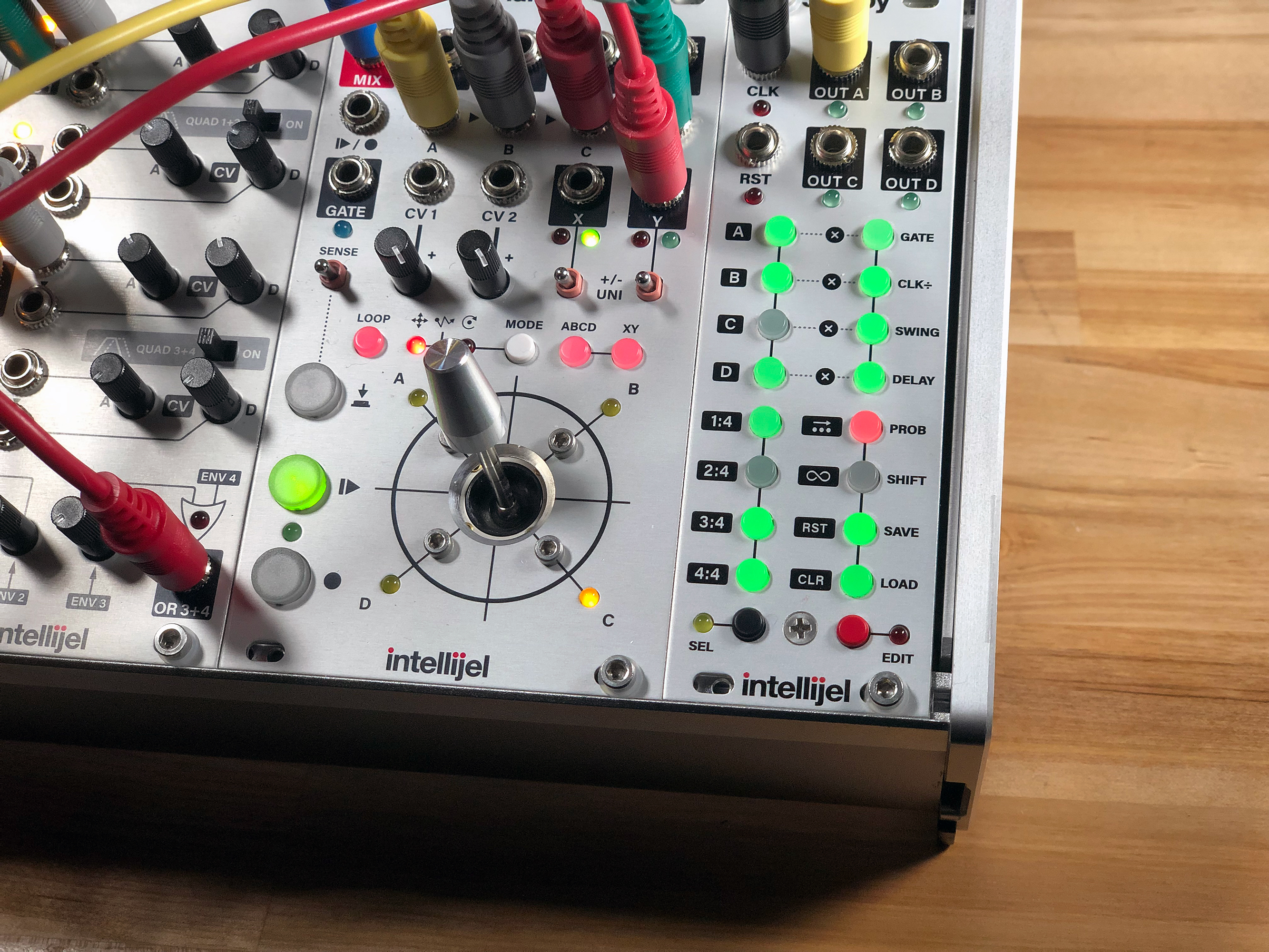 Intellijel Steppy - Eurorack Module on ModularGrid