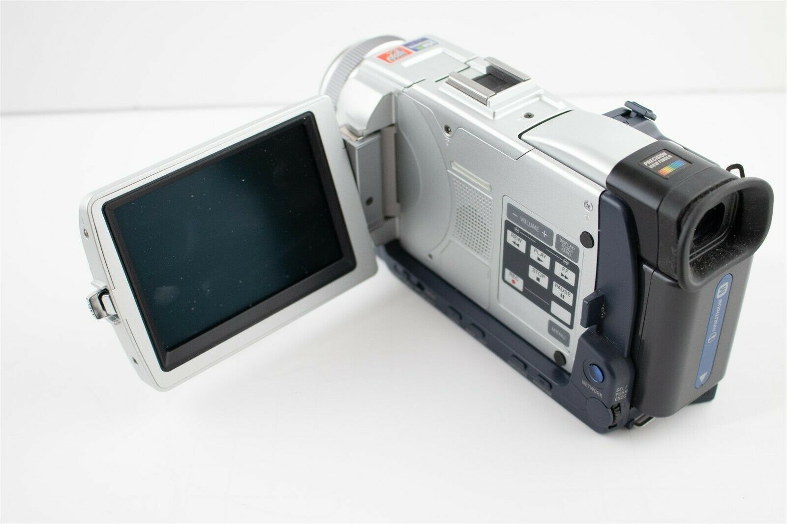 Sony DCR-TRV50 standard format MiniDV NTSC Camcorder – I & N
