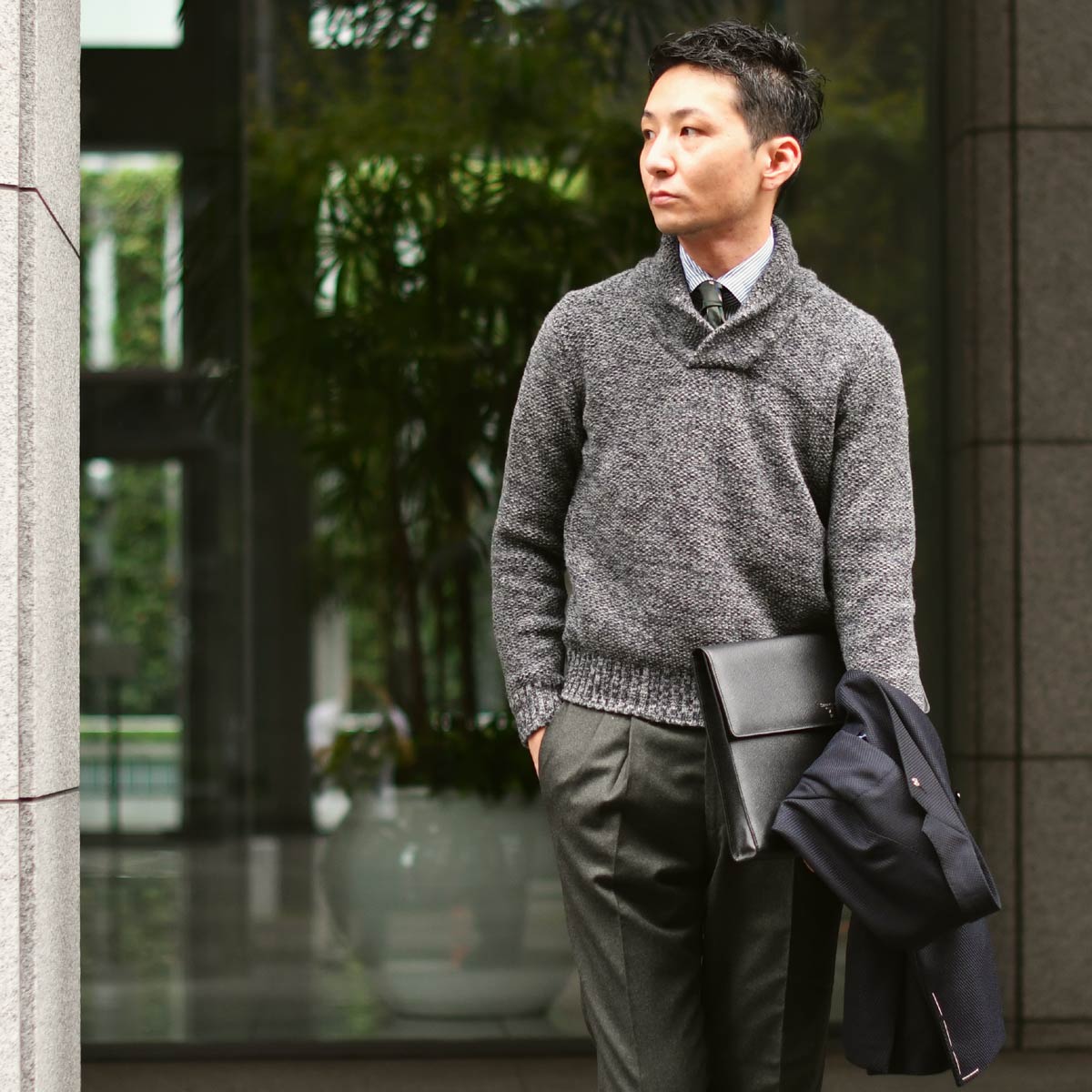 ZANONE【ザノーネ】ショールカラープルオーバーニットをご紹介致します