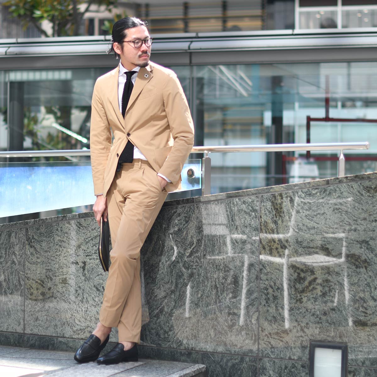 クラシックにしてコンフォートなスーツスタイル！LARDINI