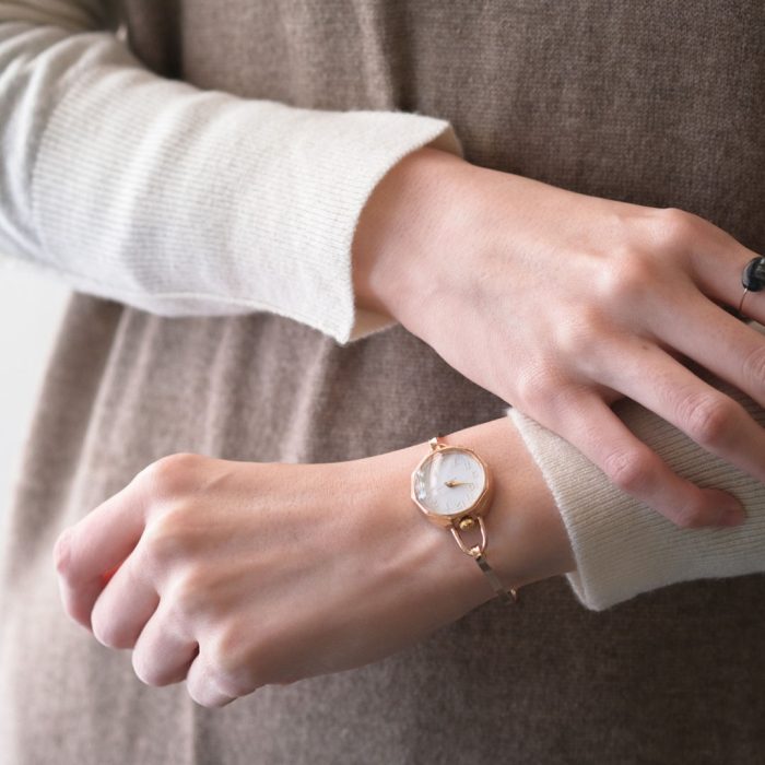 スタッフレポート》どのサイズがちょうどいい？atelier coinバングル