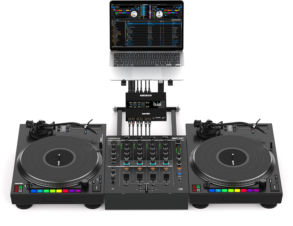 Reloop Flux | Serato DJ Pro対応の6×6 IN/OUT USB-C DVSオーディオ