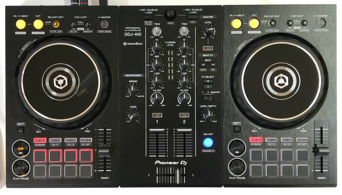 挫折しない！プロ機材に近づいた！入門DJコントローラー「DDJ-400」を