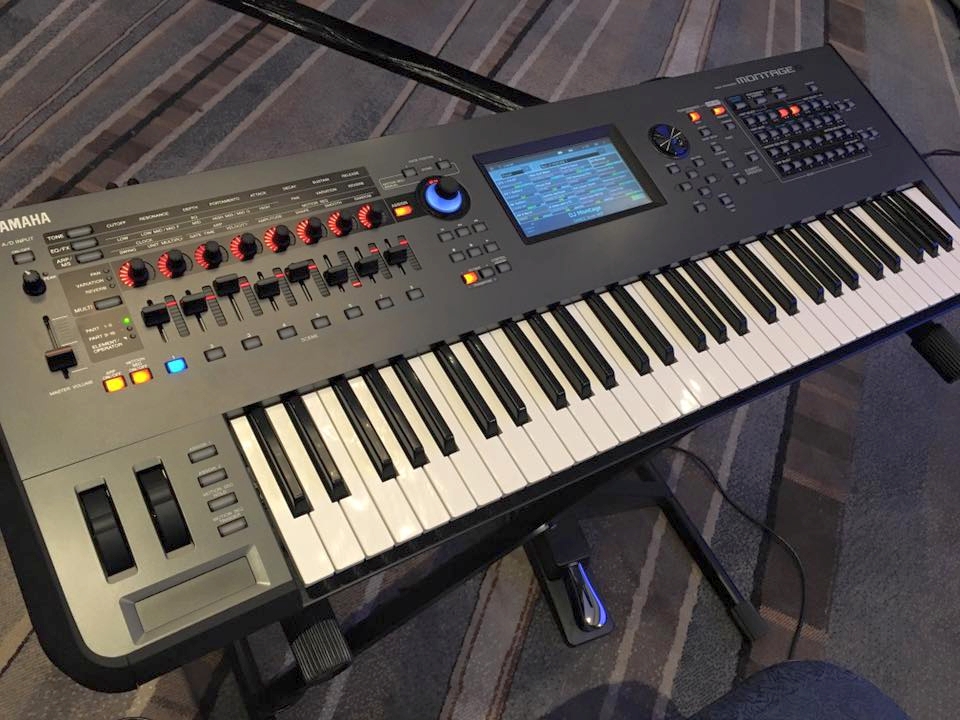 シンセ】大阪にある梅田ロフト店でYAMAHA(ヤマハ) MONTAGE