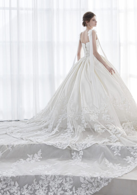 MK-259(OW) ウェディングドレス｜ISAMU MORITA