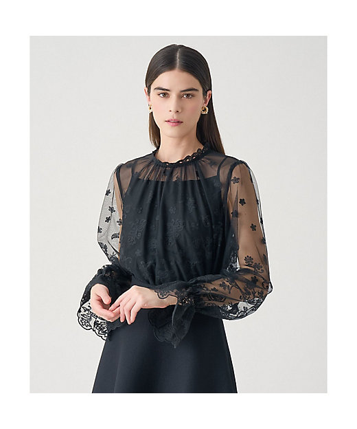 Eternal Line 2026】チュール刺繍ベル袖 ブラウス