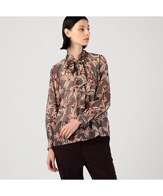 フローフラワープリント ボウタイブラウス | maison TOMORROWLAND