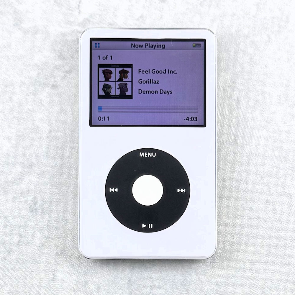 iPod 5.5th Generation 128GB, 2000mAh, White, Black Click Wheel