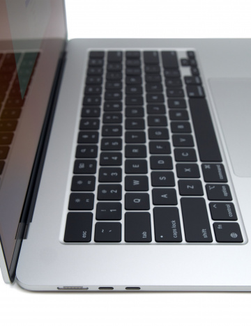 Купить MacBook Air 16Gb 256Gb Silver в Санкт-Петербурге по низкой цене