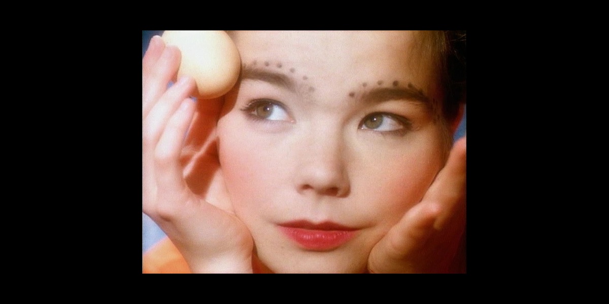 Venus As a Boy - ビョークのミュージックビデオ - Apple Music