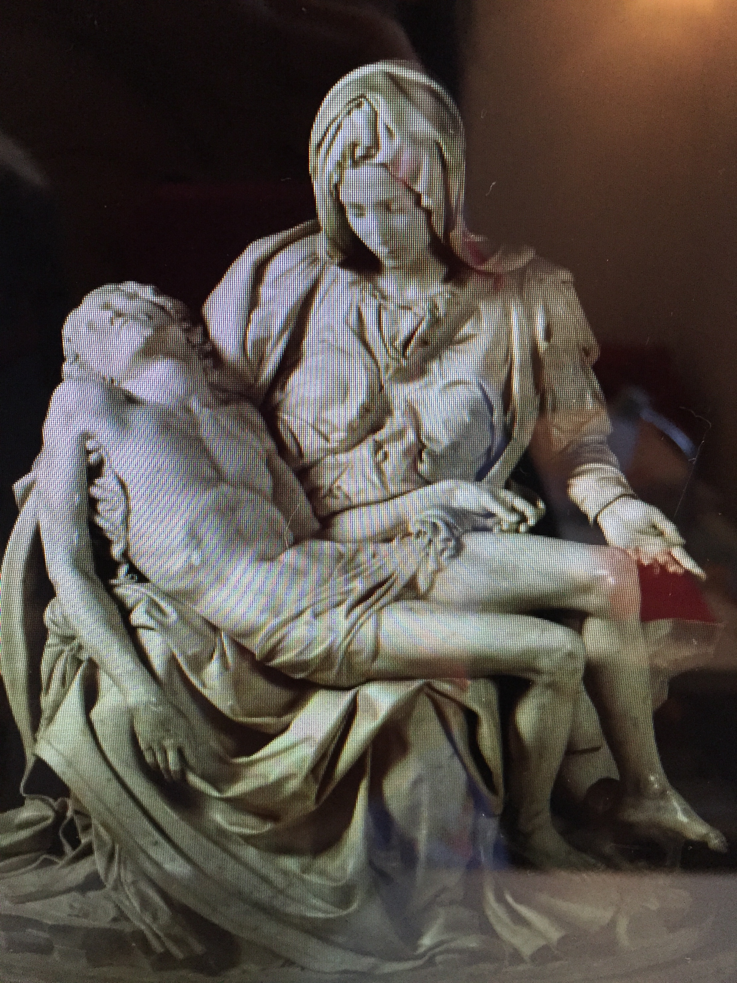 ミケランジェロ、「ピエタ」／至高の美、息子より若い母 | ベネチア