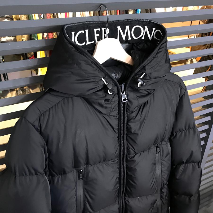 MONCLER（モンクレール） 【良品】モンクレール モンクラ MONTCLA