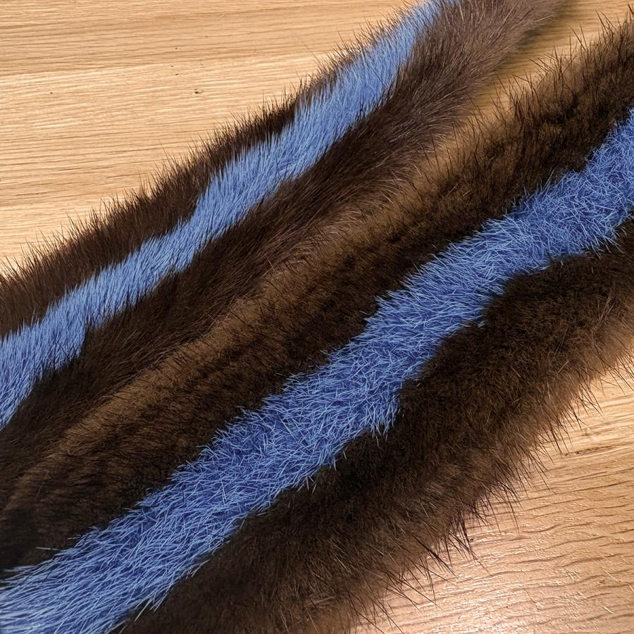 FENDI（フェンディ） 【超美品】フェンディ ストラップユー ミンク