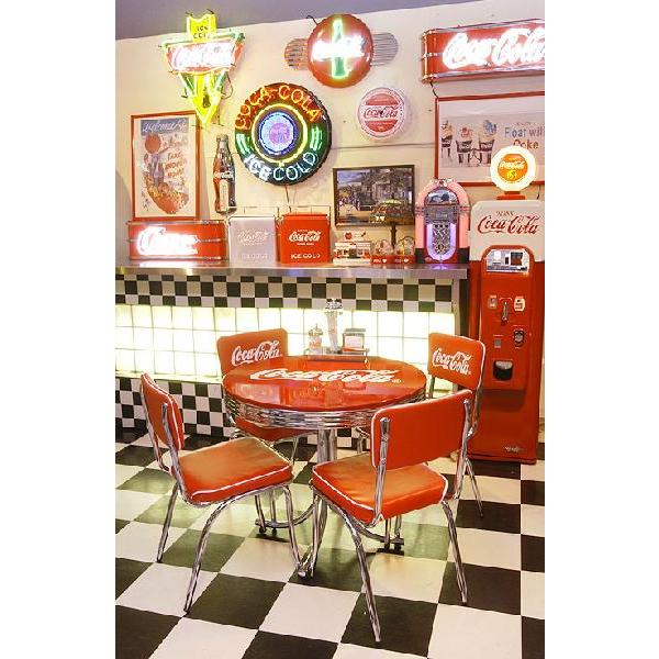 Coca Cola（コカコーラ） コカ・コーラブランド ローテーブル