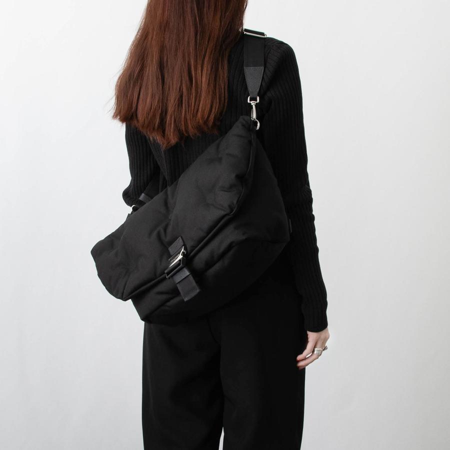 Maison Margiela（メゾンマルジェラ） バッグ ショルダーバッグ GLAM