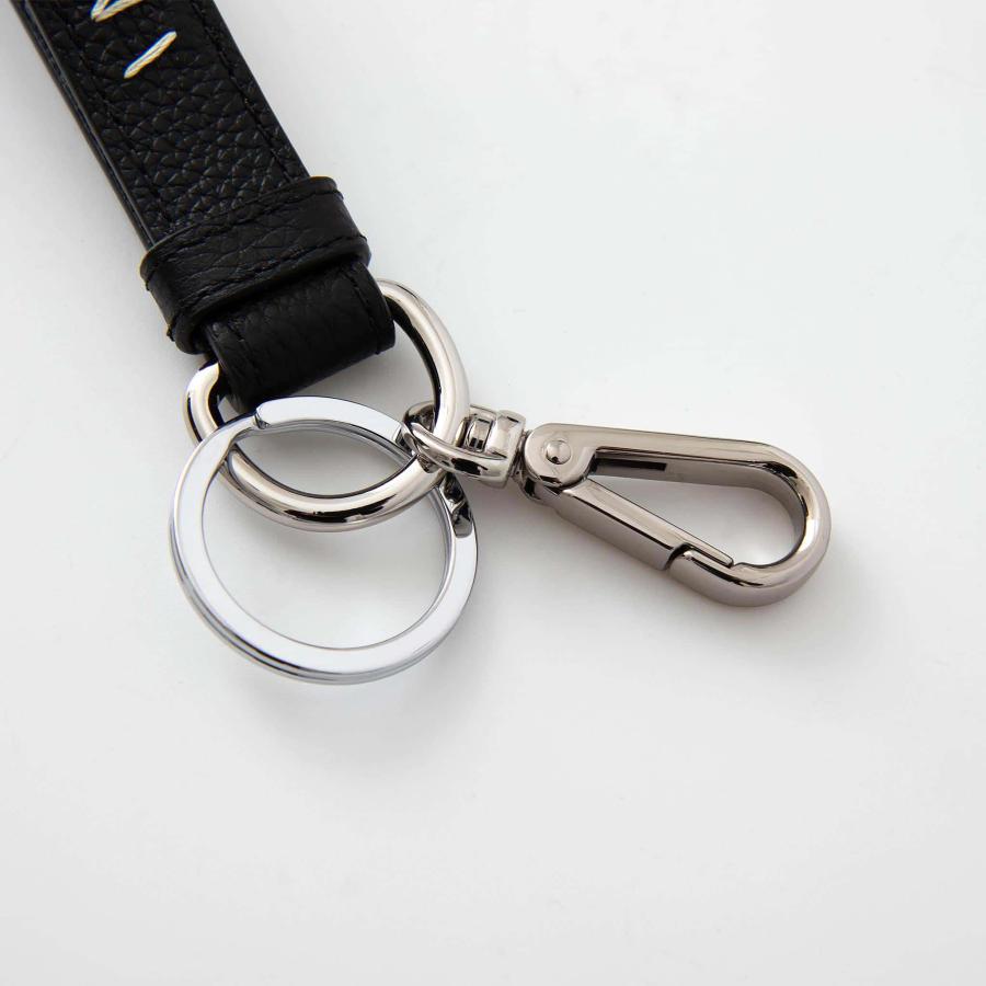 MARNI（マルニ） キーリング MENDING EMBROIDERY KEYRING キーリング