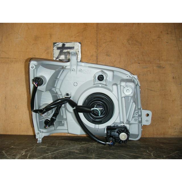 ハイゼット EBD-S321V 左ヘッドランプ 左ヘッドライト 純正品番81150