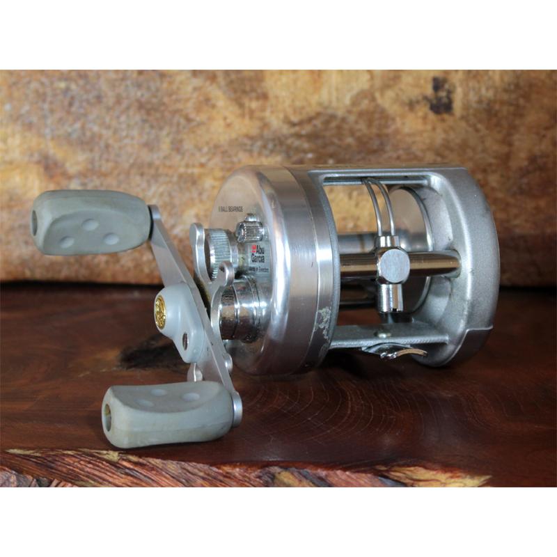 Abu Garcia（アブガルシア） ABUアブ ambassadeur シルバーマックス