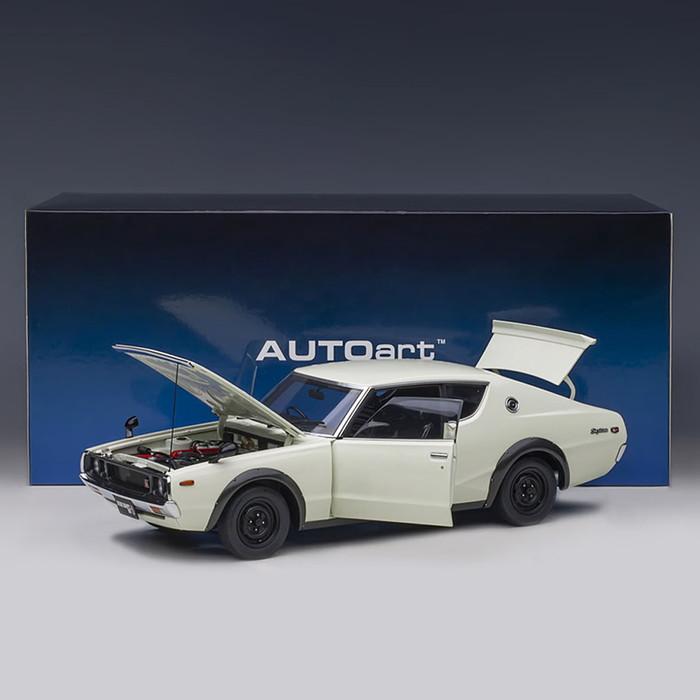 ミニカー 1/18 日産 スカイライン 2000 GT-R KPGC110 ホワイト