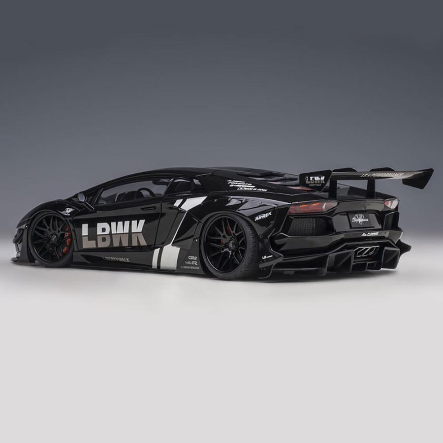 Lamborghini（ランボルギーニ） ミニカー 1/18 アヴェンタドール