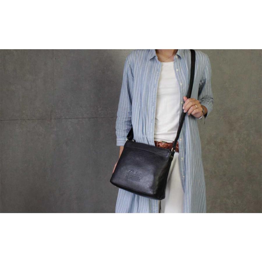 Dakota（ダコタ） ショルダーバッグ マチ付き 斜め掛け ジェントリー