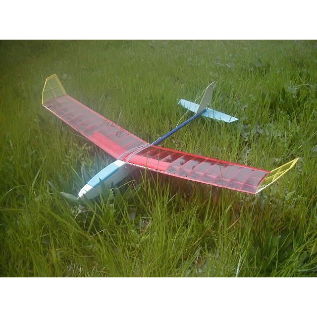 ハンドランチグライダー「コンパクト」リブ Halfレーザーカット版