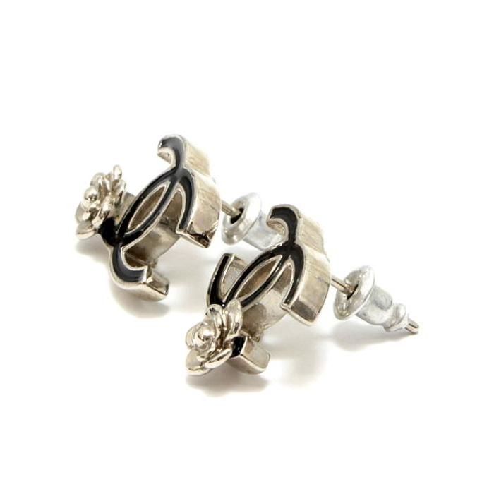 CHANEL（シャネル） 美品 カメリア ココマーク ピアス 黒×シルバー 07P