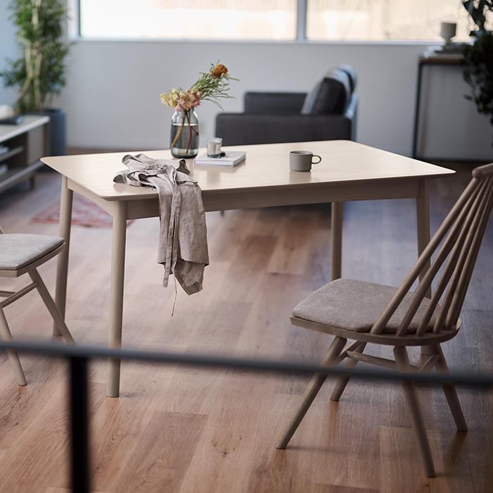 ダイニングテーブル 組立式 DT-09-135 幅1350x奥行800x高さ700mm 桜屋