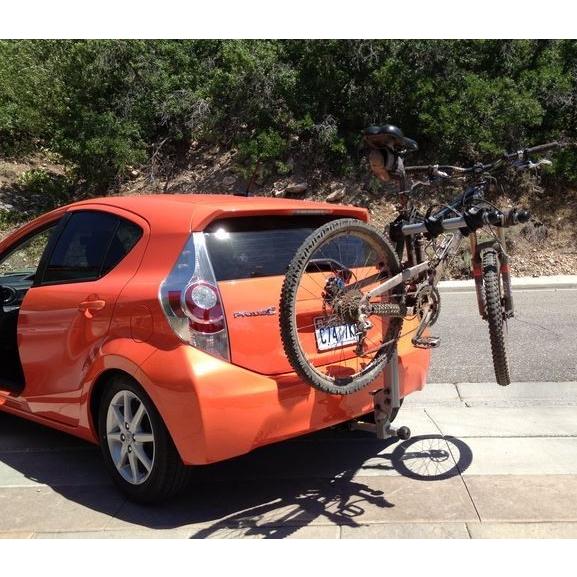 CURT（カート） 正規品 トヨタ アクア 2012-2017年 ヒッチメンバー