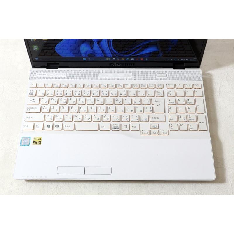 FMV ノートパソコン 富士通 LIFEBOOK WA3/D1 FMVWD1A37W Core i7 8565U