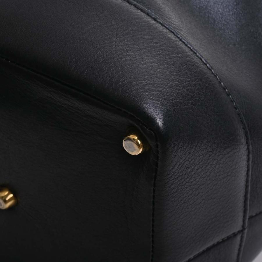 VERSACE（ヴェルサーチェ） ヴェルサーチ レザー メデューサ 巾着