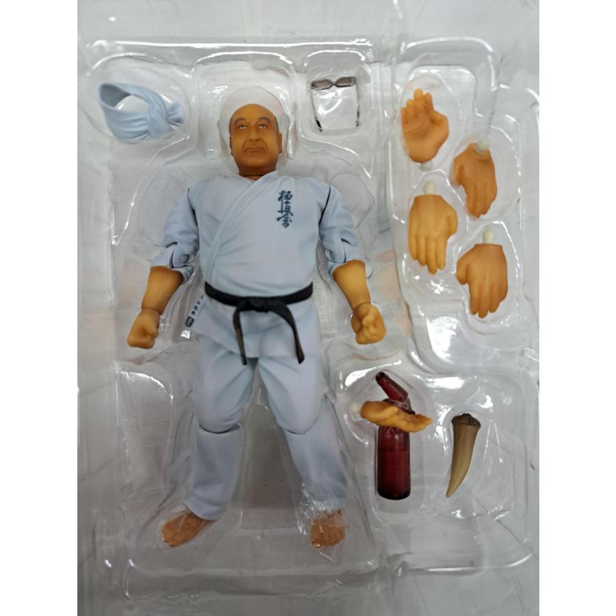 超像革命外伝 大山倍達 フルアクションフィギュア : B-button - 通販