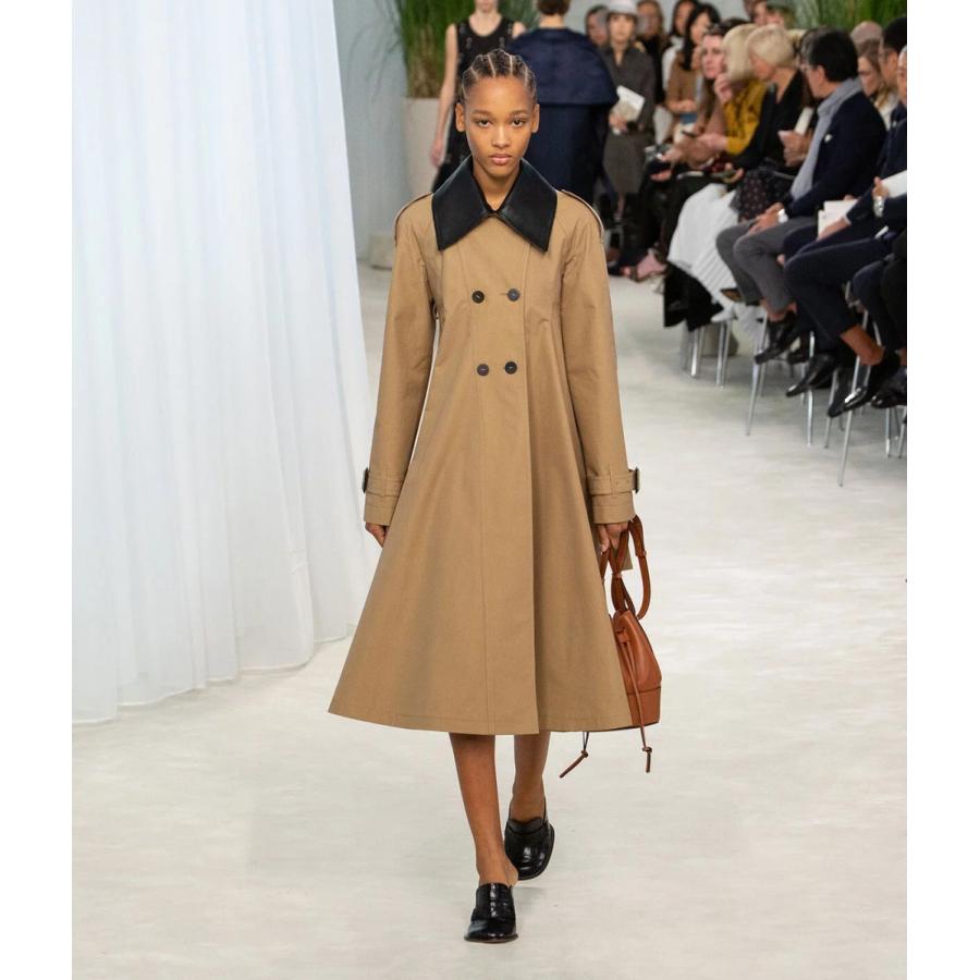 LOEWE（ロエベ） バルーン スモール バッグ Balloon Small タン