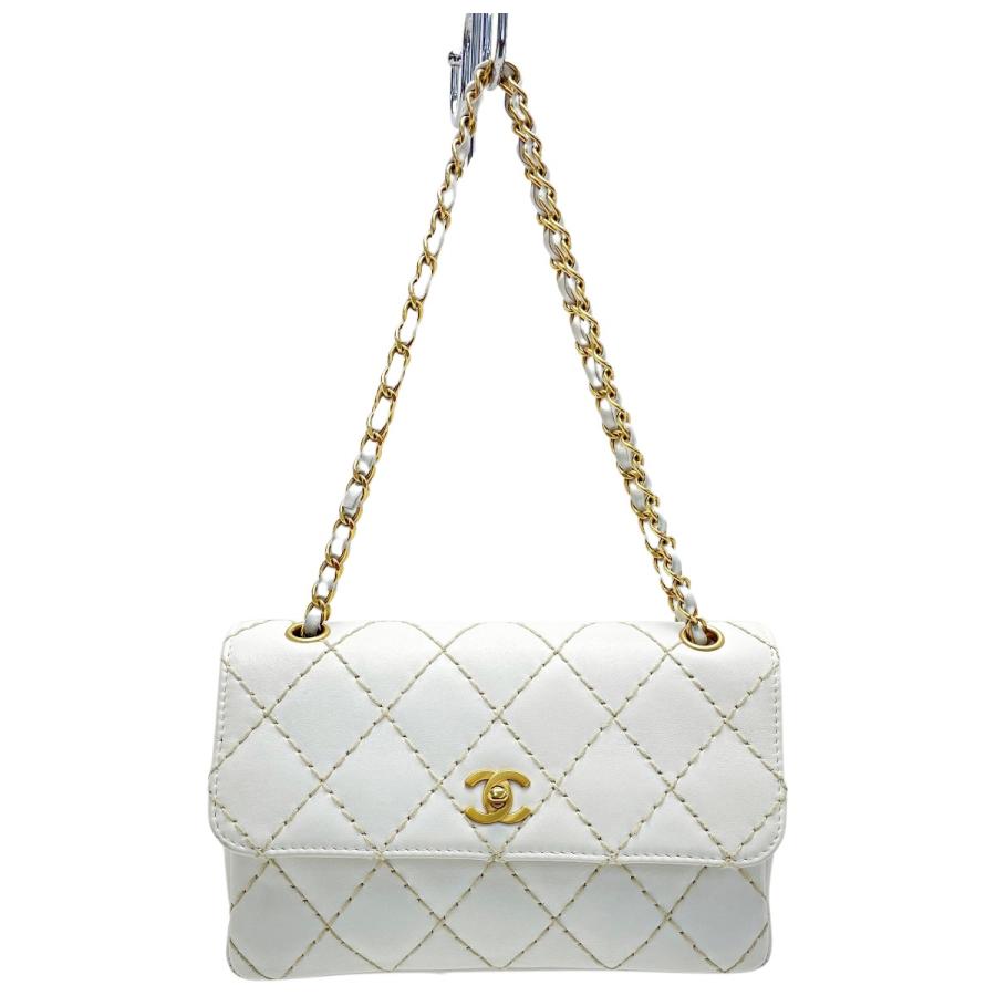 CHANEL（シャネル） マトラッセ25 ワイルドステッチ A14687 ホワイト