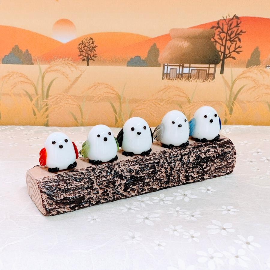 ガラス細工 シマエナガ5人ベンチ（木台付） ミニチュア 雑貨 置物 小物