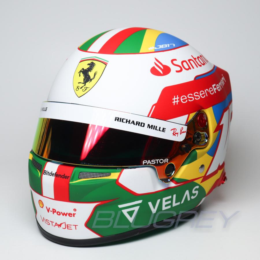 ♦︎レッドブル♦︎ ダニエル・リカルド 2018 1/2スケールミニ