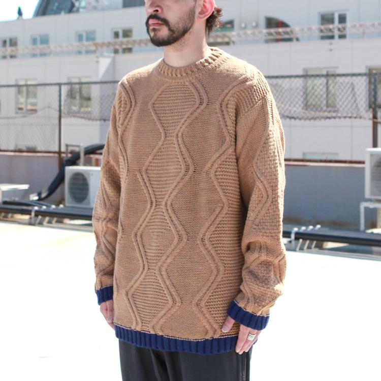 WHITE MOUNTAINEERING（ホワイトマウンテニアリング） トップス ニット